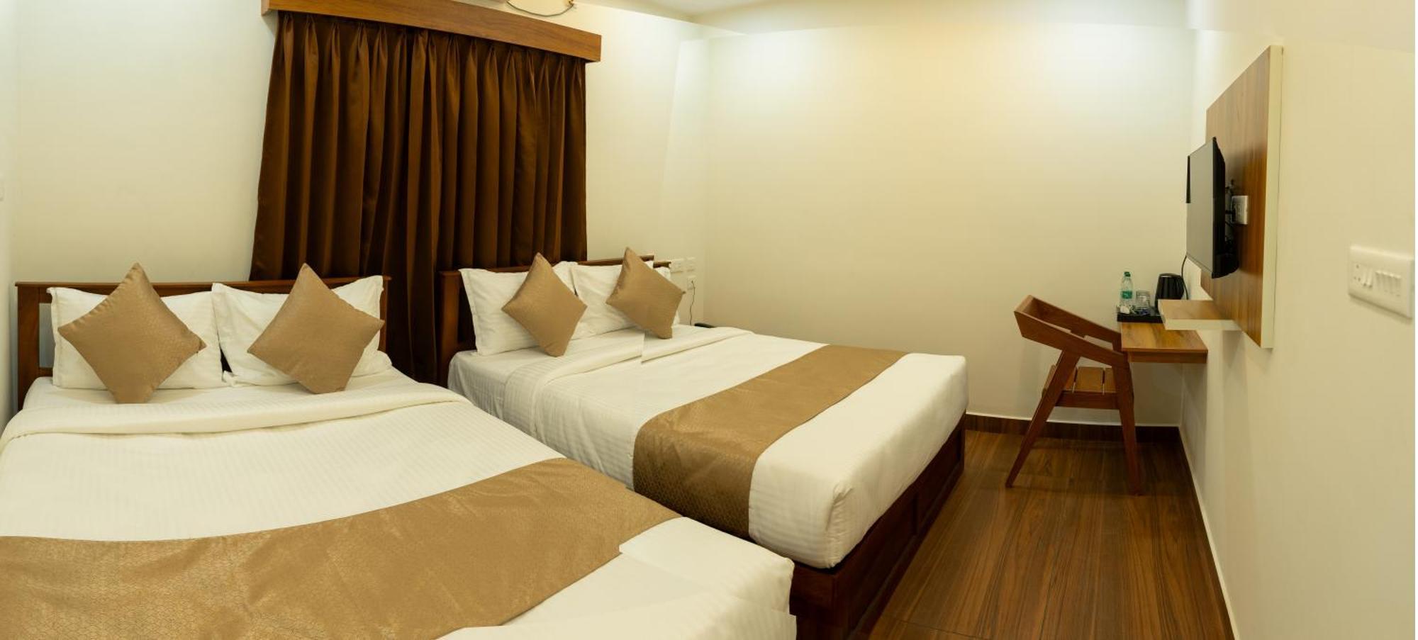 尼杜巴塞莱 Fly View Airport Residency酒店 外观 照片