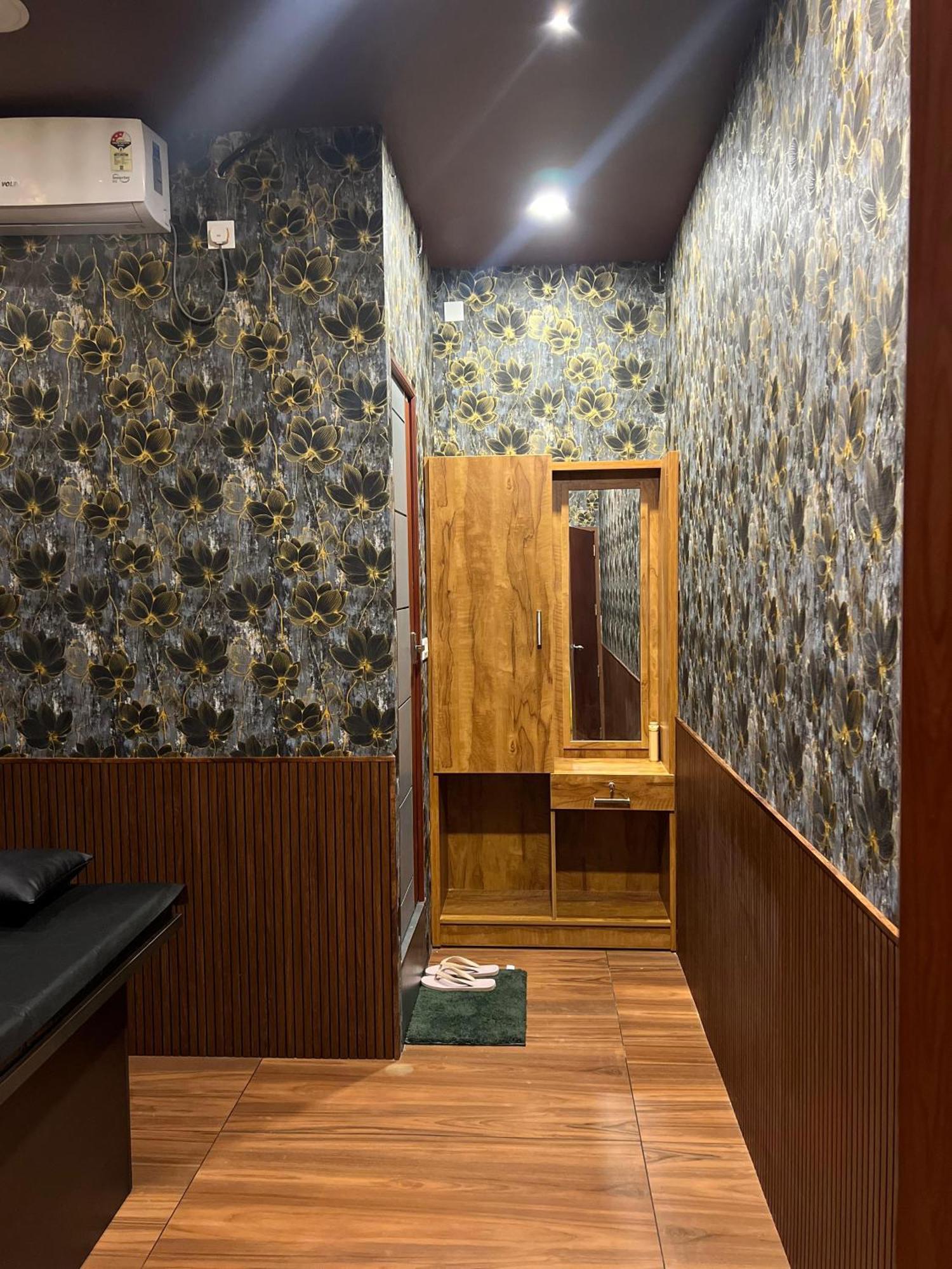 尼杜巴塞莱 Fly View Airport Residency酒店 外观 照片
